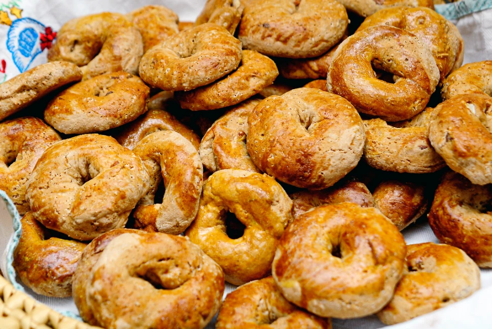 Where to Eat in New Holland, PA: A Culinary Journey Through Local Flavors