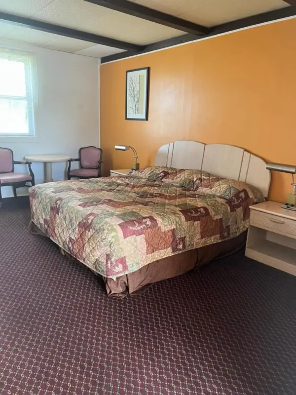 Hollander Motel 5